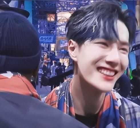  街舞|（街舞3）热度超（浪姐）王一博排名第四，引发公众不满？你怎么看