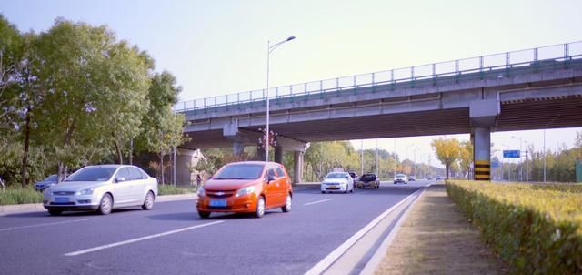  极限|私家车最多不停歇跑多少公里？这是极限，再贵的车都别作