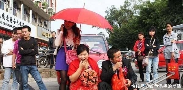 奇葩|扒一扒各地奇葩的“闹新娘” 哪个地方的婚闹最低俗?