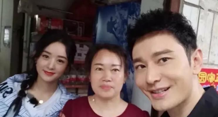  加盟|赵丽颖加盟《中餐厅》，得知她在店里的职务，真替她捏把汗