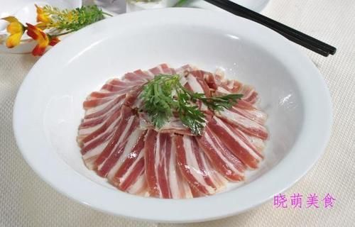  搅拌均匀|鸡腿香菇煲、大鹅炖土豆、醉排骨、冬笋蒸咸肉的家常做法