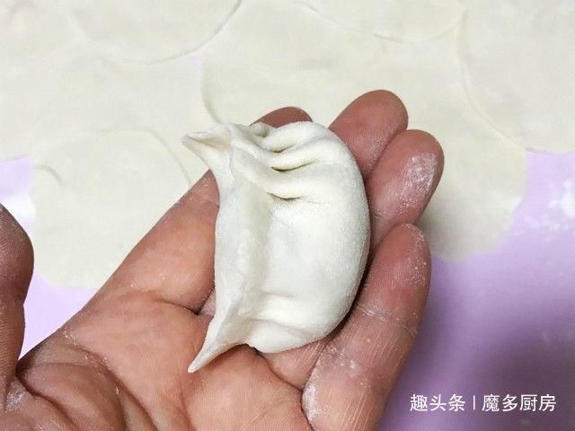  虾仁|30个饺子3个人没吃完，北方的饺子薄皮大馅味道鲜，每周都要做