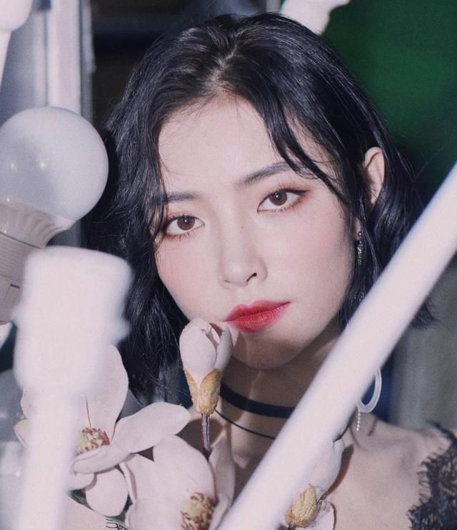  青春|在“青春有你2”和虞书欣的前9名中，她理应进入前9名