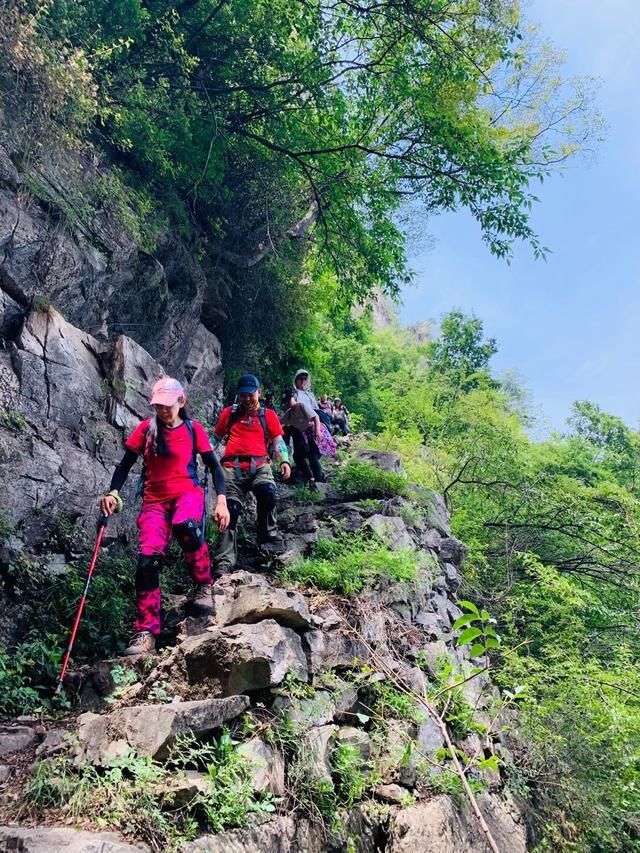  紫霞|郑州驴友团徒步紫霞关，偶遇南太行夏季云海