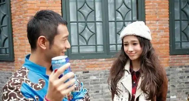 那场|那场豪掷两亿的世纪婚礼，其实已经蜕变成了“合约爱情”！