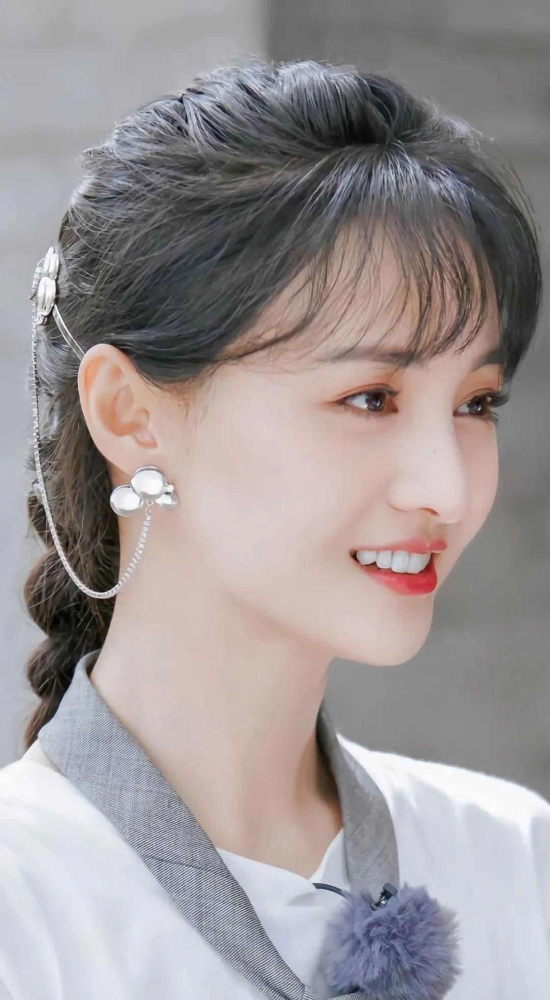  剧本|郑爽现在挑剧本会慎重许多，而且她也更希望接洽一些大荧幕剧本？