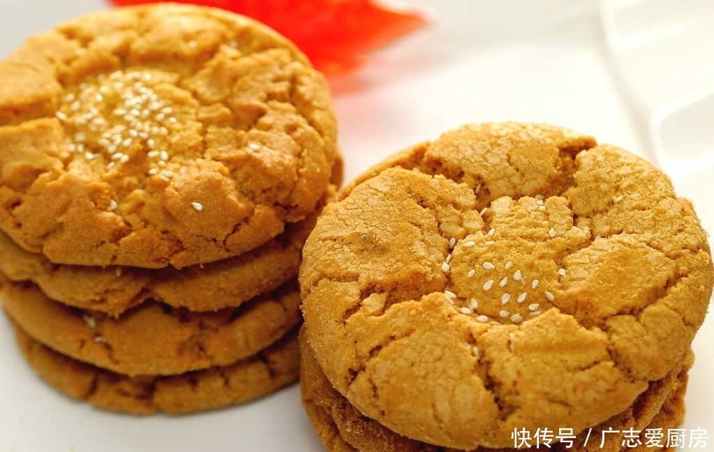  放水|孩子最爱吃此饼，不放水，不用烤箱，酥脆香甜，自己做卫生实惠