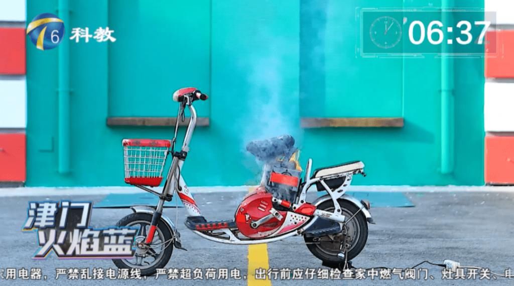  电动车|“夺命”倒计时丨电动车进入电梯后突然自燃