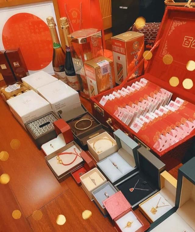 干货|婚礼干货｜订婚礼金和结婚彩礼有什么区别