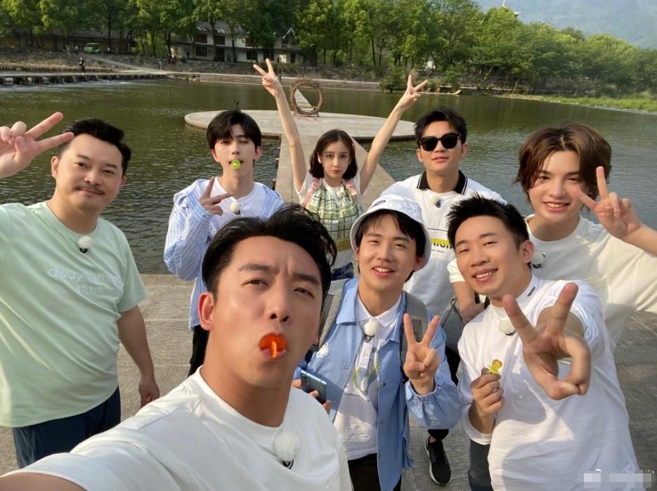  和大家|《奔跑吧》不说再见，杀青后再出《奔跑吧黄河篇》，节目组真会玩