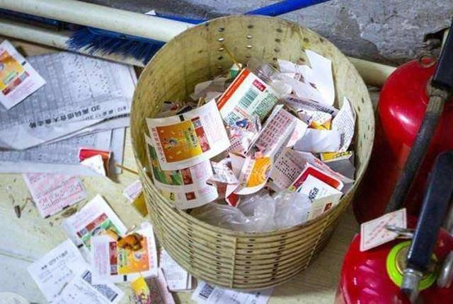 彩票中奖|中奖500万领完钱只剩一半这3件事不先“解决”，一半你都拿不到