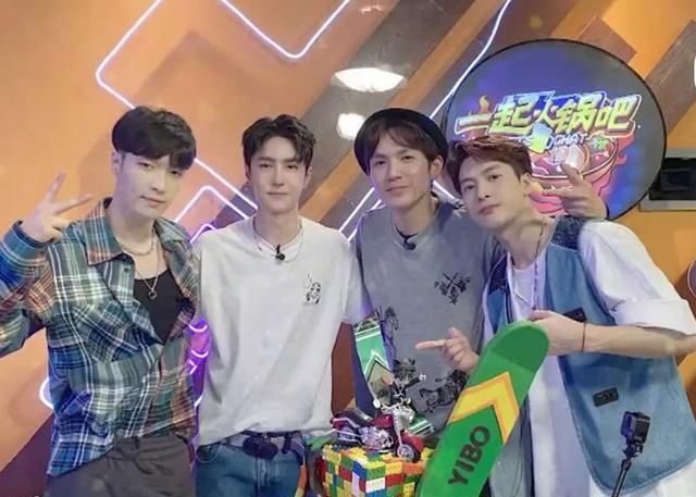 反转|《街舞3》四位队长人设崩了!王一博大反转,张艺兴理解能力翻车