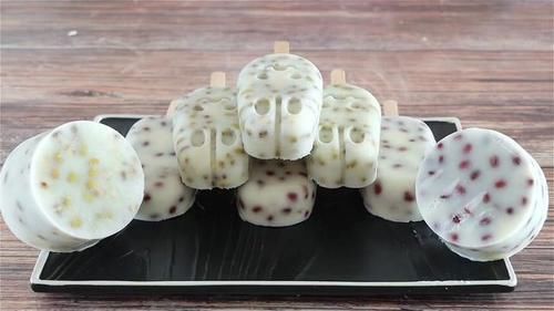  家常|家常版雪糕做法，不用淡奶油，入口冰爽，清凉又解暑