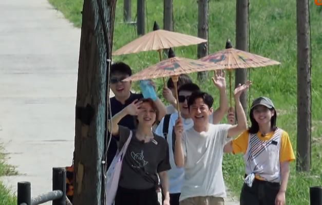  寝室|《向往》岳云鹏睡了三期！看清男生寝室一个细节后，估计睡一季也不会无聊