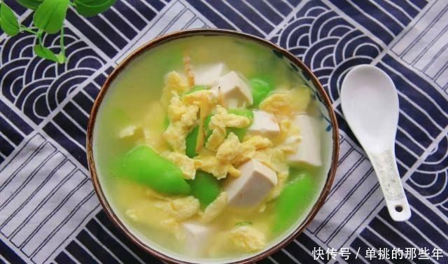 眉毛|这汤不喝太可惜了,简单一煮,营养丰富又美味,尝一口鲜掉眉毛!
