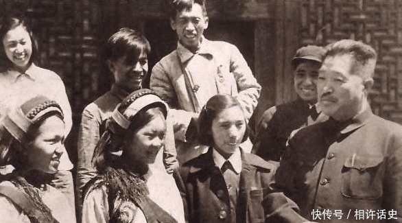 共产党|他是八路军旅长,出身大地主家庭,贺老总:我很少服人,他算一个