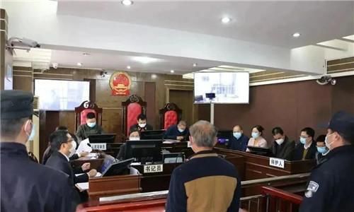 销售地沟油|网红店用地沟油做火锅锅底，已卖出10000多桌，判赔四百多万
