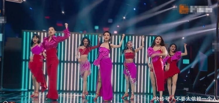 公演|《乘风破浪的姐姐》,第五次公演现场,李斯丹妮组《情人》太惊艳