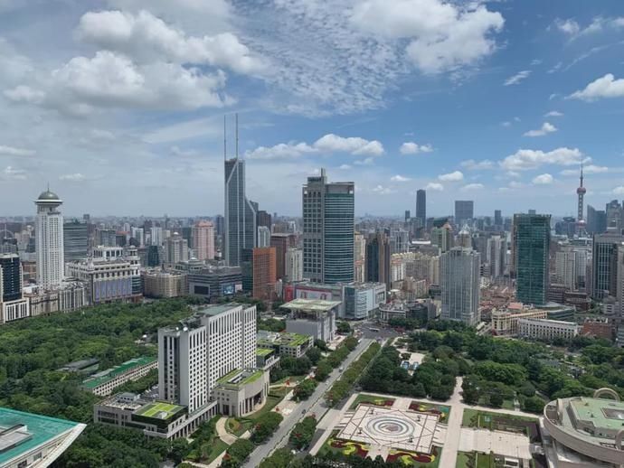 份魔|【探索】今日份魔都的蓝天白云,你心动了吗?