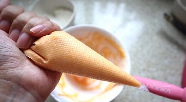  适合|面条这样做，超级软烂，没牙的宝宝也能吃，适合8个月以上宝宝