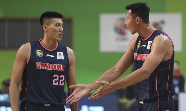  内奸|广东头号内奸！7分半0分6犯+周琦式空篮不进还摆谱！球迷跪求退役