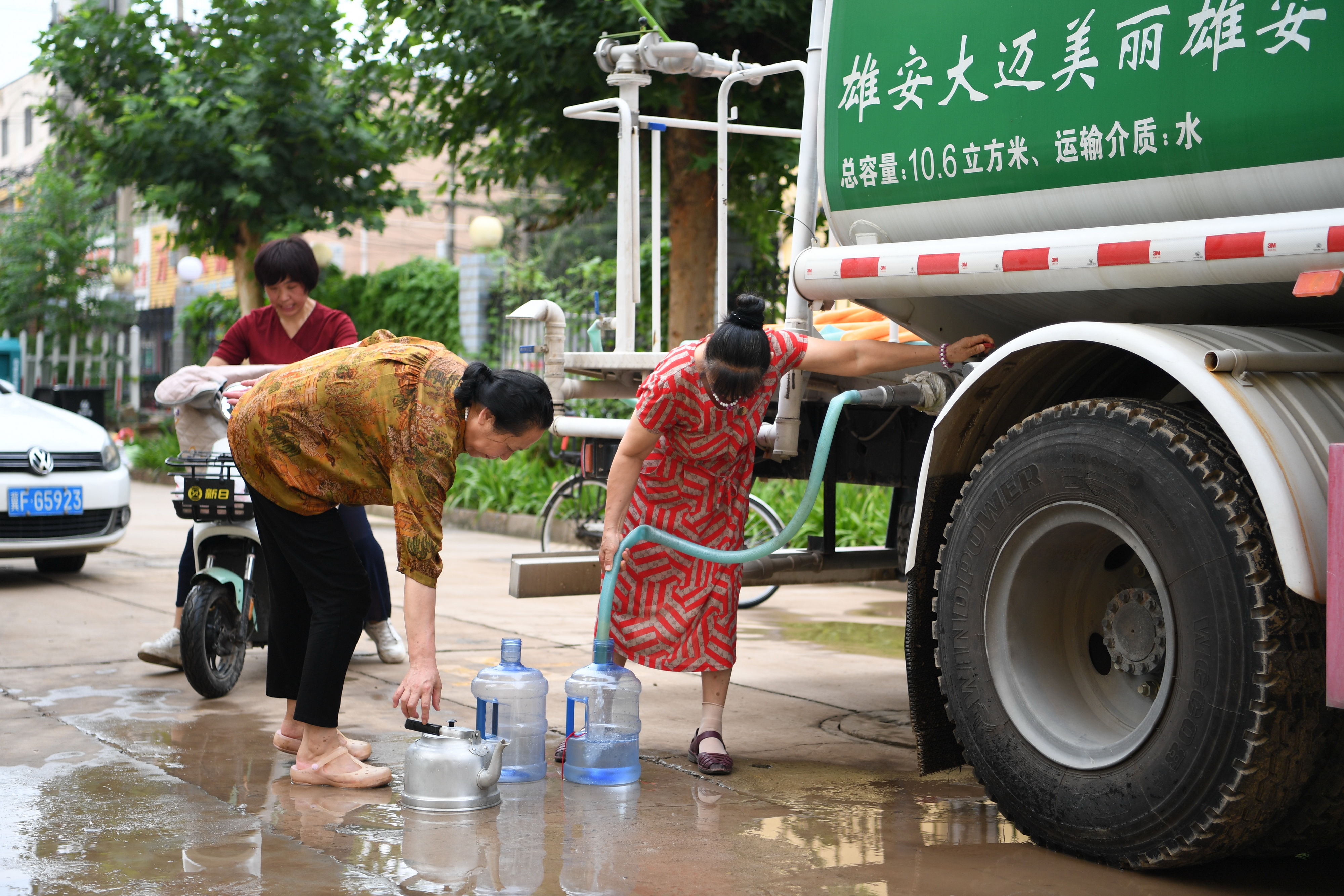 河北：加快恢复重建 保障群众正常生产生活