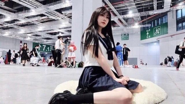 真要|真要当网红?平台出现多个“卷子啊”账号,本人一句话揭露真相,网友:恶心