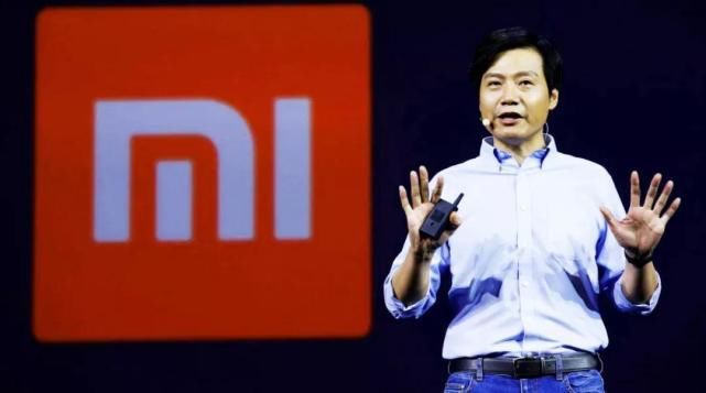  设计|小米MIX 4设计图曝光，屏下前摄+副屏设计，最快明年初发布！