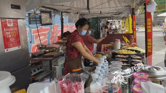  下岗|夫妻下岗丈夫患癌……自从家门口吃上“旅游饭”日子变了