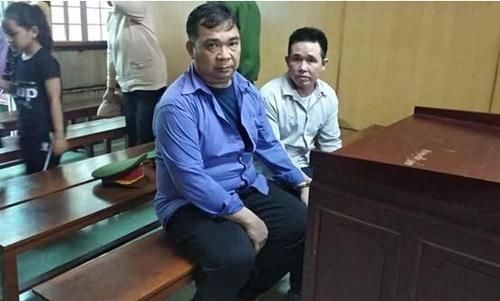 进屋|男子在妻子车上安装定位跟踪到宾馆,之后进屋将赴约男子杀死