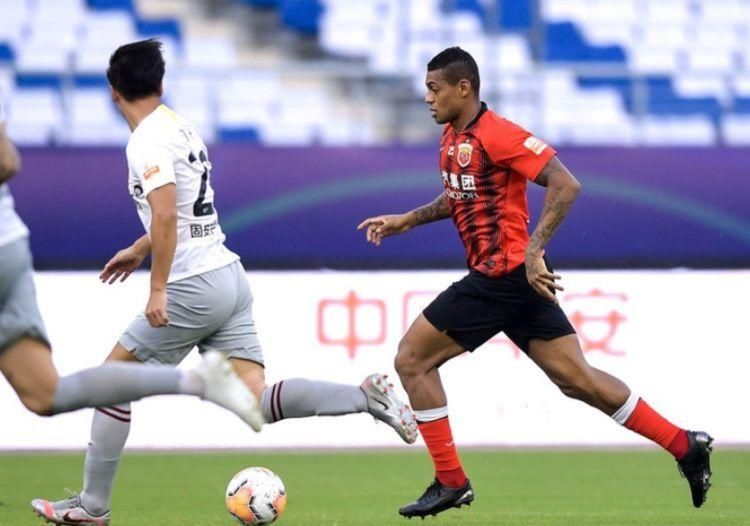  一条龙|4-0！中超昔日冠军展示恐怖攻击力，新援一条龙破门太精彩