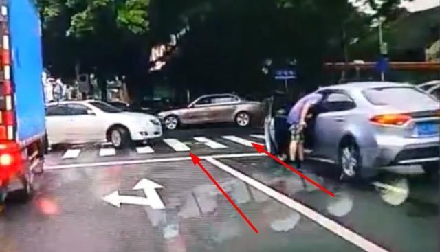 顺德|粤X819**丰田车主，你在全顺德火了