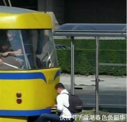  辣眼|这么辣眼的衣服，能穿出去是需要多大的勇气啊，哈哈