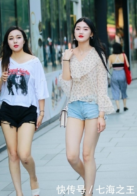 身材的女生|街拍路人：微胖才是美，你觉得呢