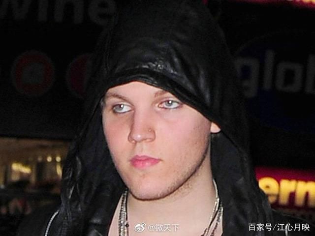 埃尔维斯|美联社12日消息,猫王埃尔维斯·普雷斯利的外孙自杀身亡年仅27岁