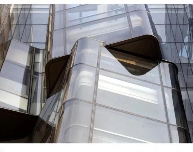 老公|她嫁百亿老公住8层豪宅,生了3个娃样子竟能保持30年不变