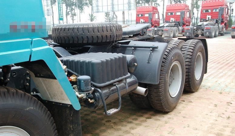  陕汽|陕汽奥龙牵引车怎么样？驾驶37200公里，车主表示够个性