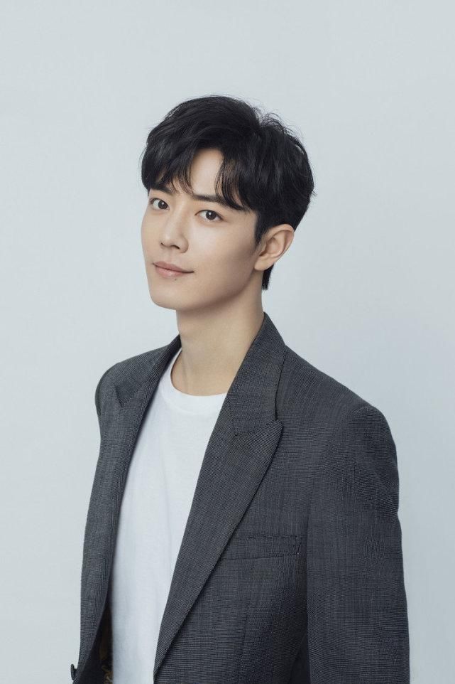  争议|「饭饭快报」杨紫不争、肖战剧组、刘诗诗争议、赵露思杨天真