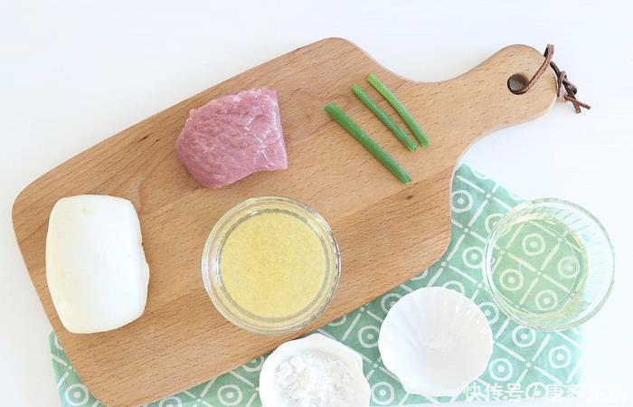 辅食|馒头搭配小米,不一样的主食美味,鲜香软嫩,孩子特爱吃的辅食