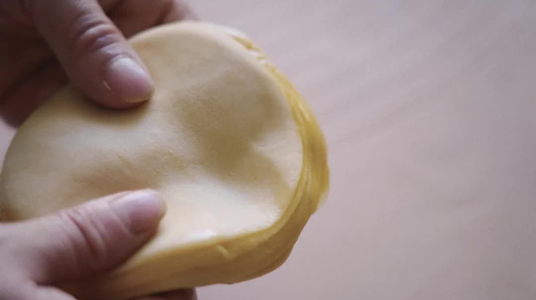 夏季|10分钟就能完成的蒸春饼,香嫩薄软,一次吃10张,夏季必吃!