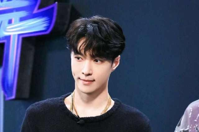  张艺兴|《这就是街舞3》剧本明显，张艺兴选人太假，他是冠军没错了！