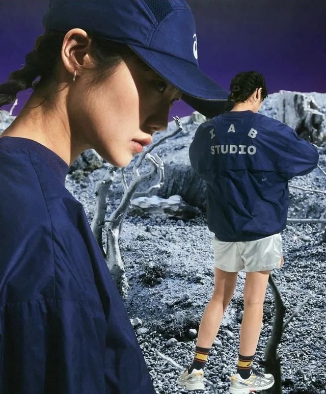 换装|唱出换装神曲《Maria》的华莎，穿衣到底有多百变？