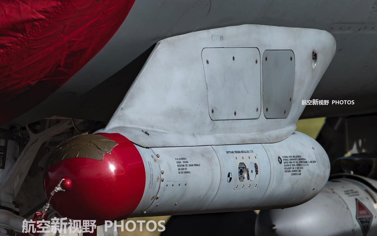 实拍|军迷深入国外基地实拍,美国空军F-16战斗机,服役多年不减当年