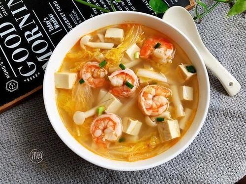  大鱼大肉|天气炎热，多给家人喝这碗汤，低脂高蛋白营养好，赛过大鱼大肉