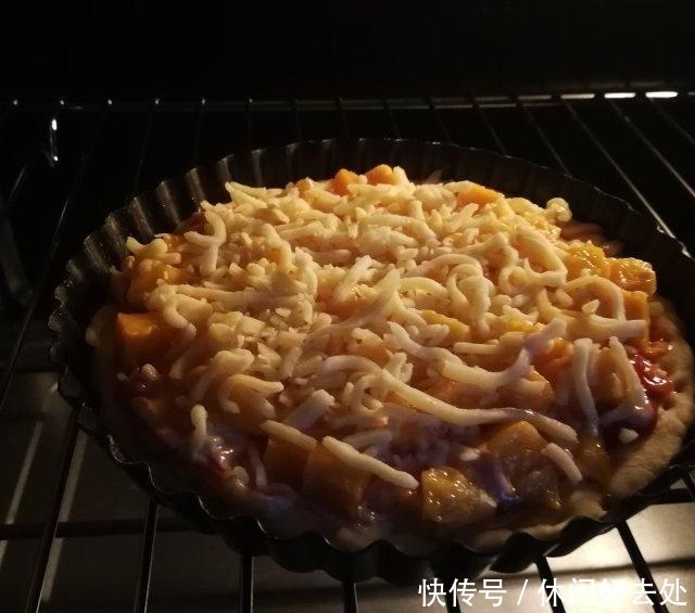 拉奶酪丝|芒果披萨,芒果软糯香甜,一出炉就被抢光了