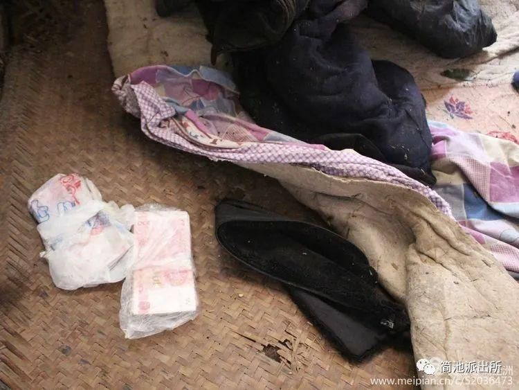 老人|镇巴8旬贫困老人被盗两万元？啥情况。。。