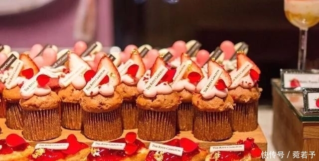 海底|吃海底捞时,有4种食物可以打包带走,不拿服务员笑你“傻”