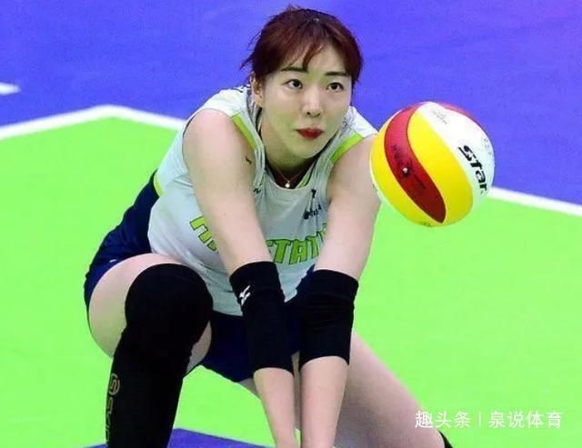  球迷|她曾被誉为韩国最美女排球员，年仅25岁自杀了，死因或与球迷有关