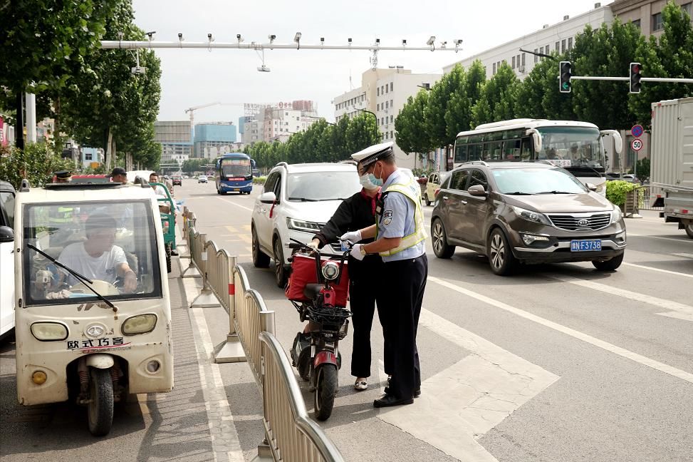 违法行为|在商丘，非机动车逆行、走机动车道要被罚款啦！
