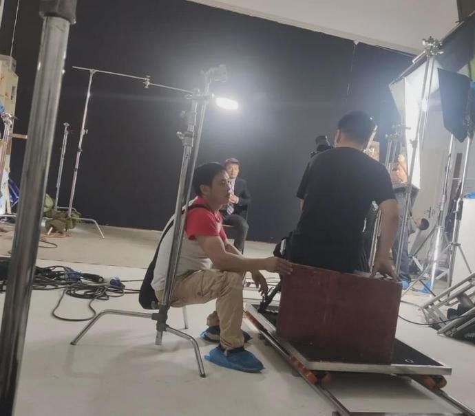  周末|还在想周末看什么电影？最新悬疑动作大片等你来吹爆！